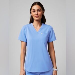 Bundle of 2- Fabletics Vital 1 Pocket Scrub Top in Ceil Blue Medium